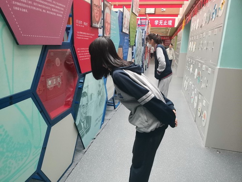 点击查看大图